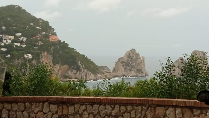 giornata nuvolosa marina piccola