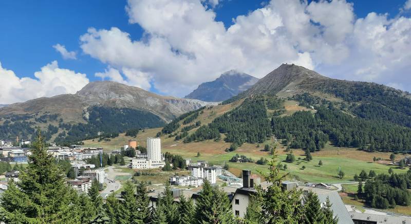 si prevede temporale tra 60 minuti