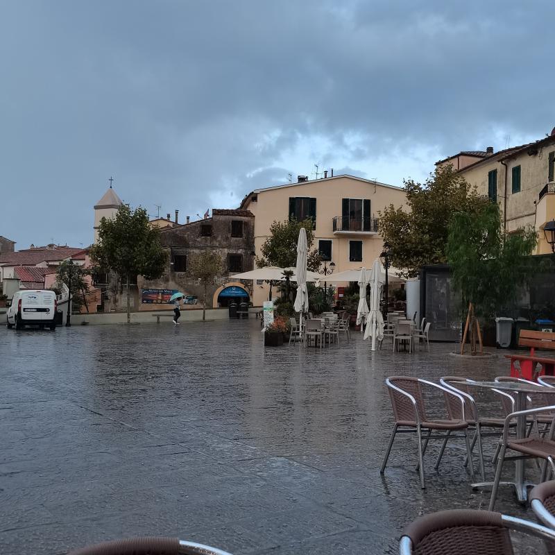 colazione sotto la pioggia