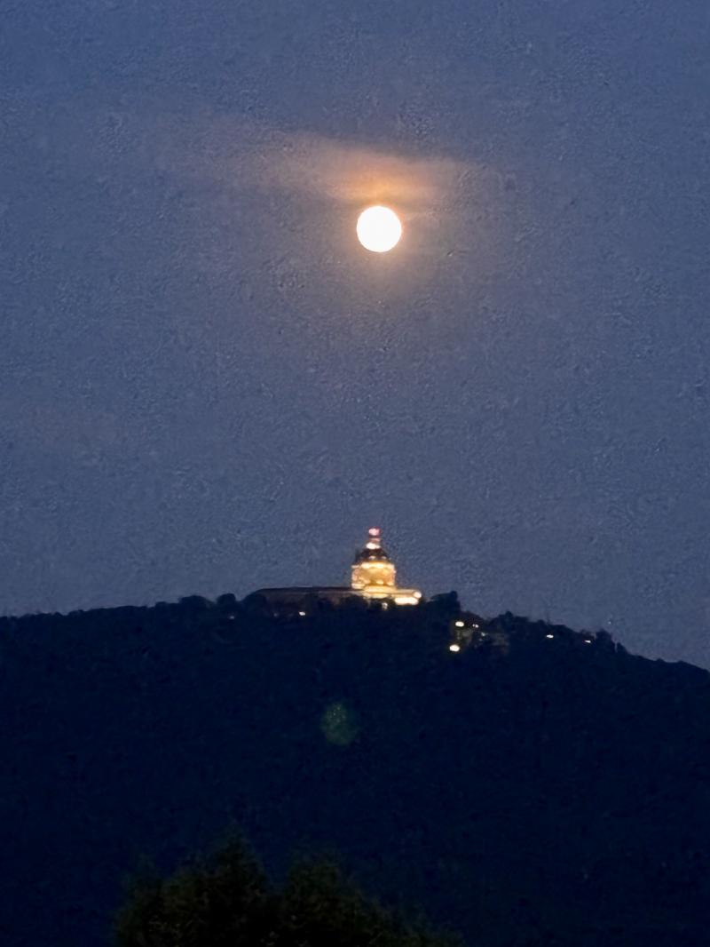 27 giugno 2026 h 2156 dal mio balcone
