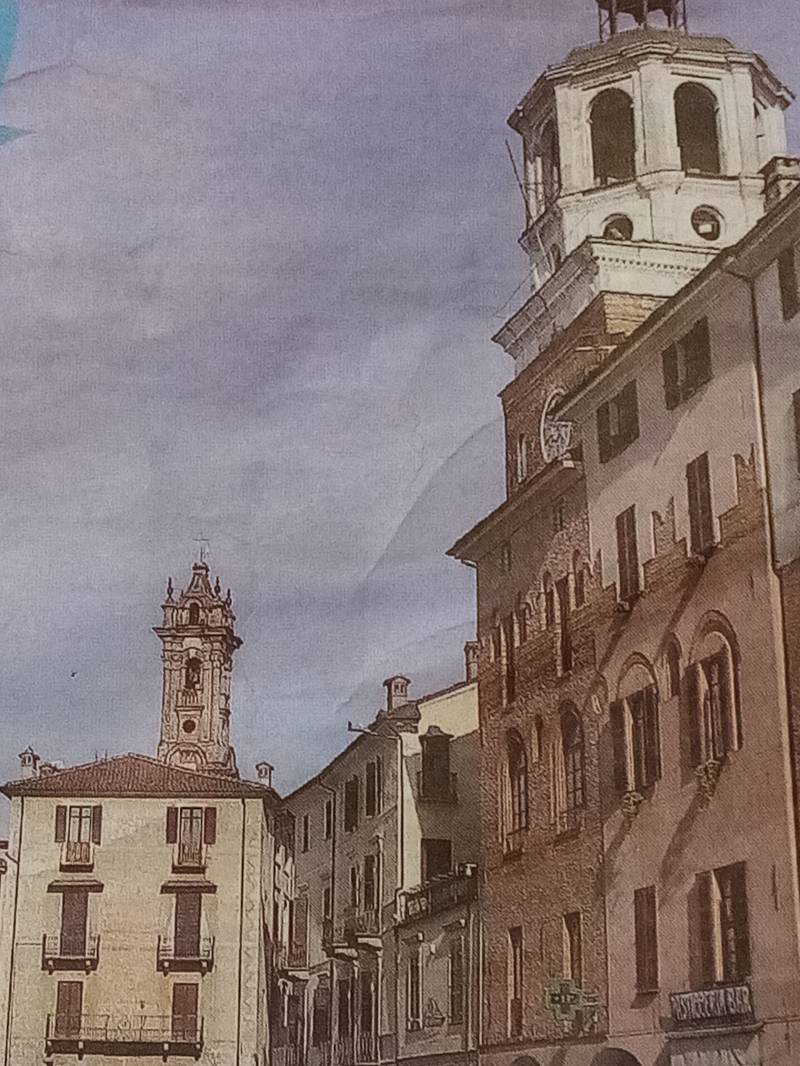 Torre civica piazza santa rosa
