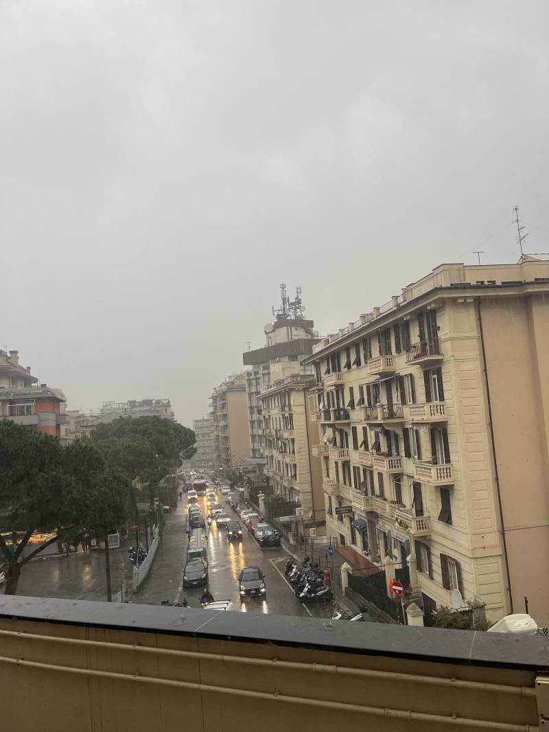 pioggia live
