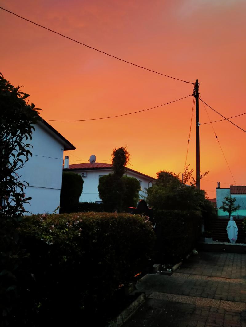 cielo Rosso di scirocco foto di Nik da Sant'Eufemia di Borgoricco