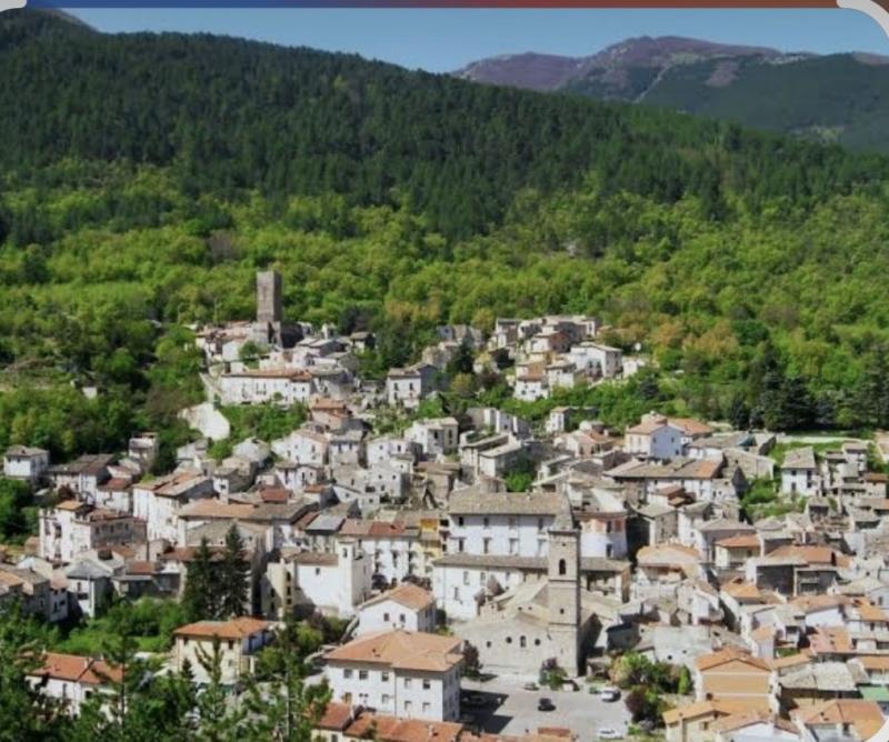 piccolo paese abruzzese