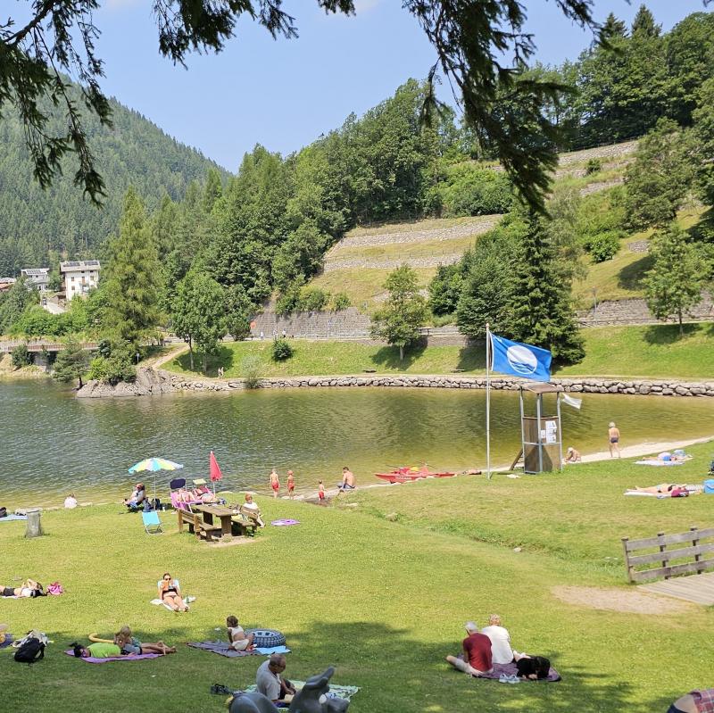 Lago le piazze.