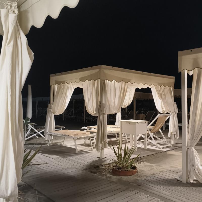 Non prendete le cantonate non piove a Viareggio