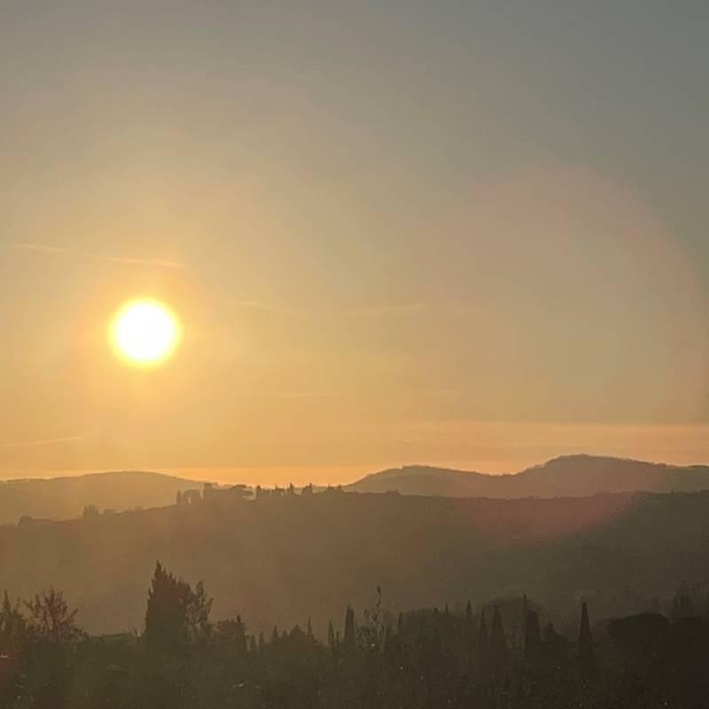 Toscana dintorni di firenze vicino al tramonto