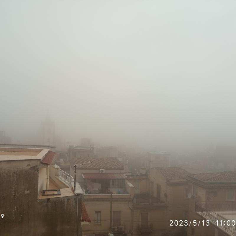 Nebbia fitta