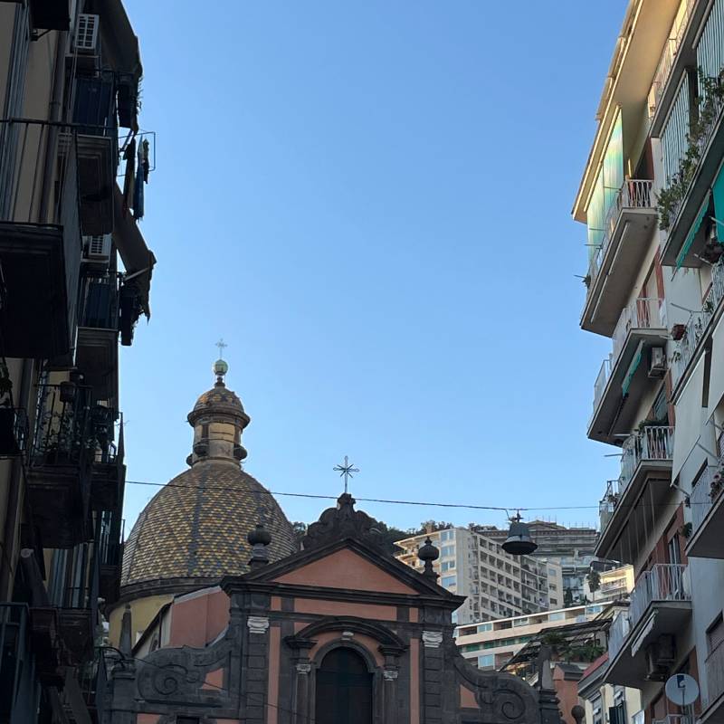 Via santa maria in portico chiaia
