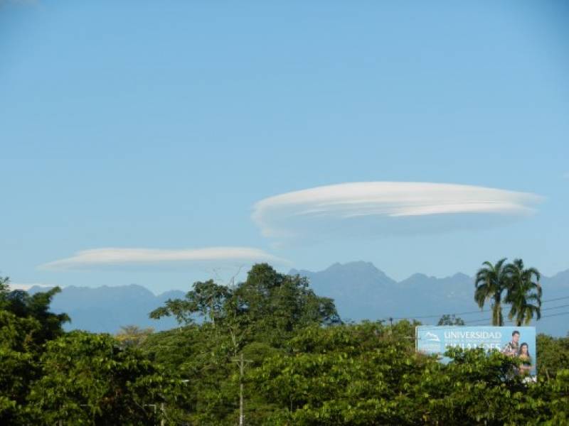 Nuvole o UFO