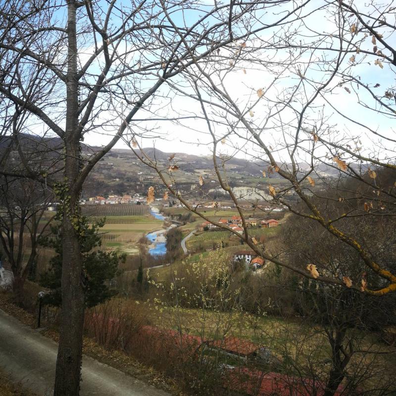 Giornata ventosa a Vesime