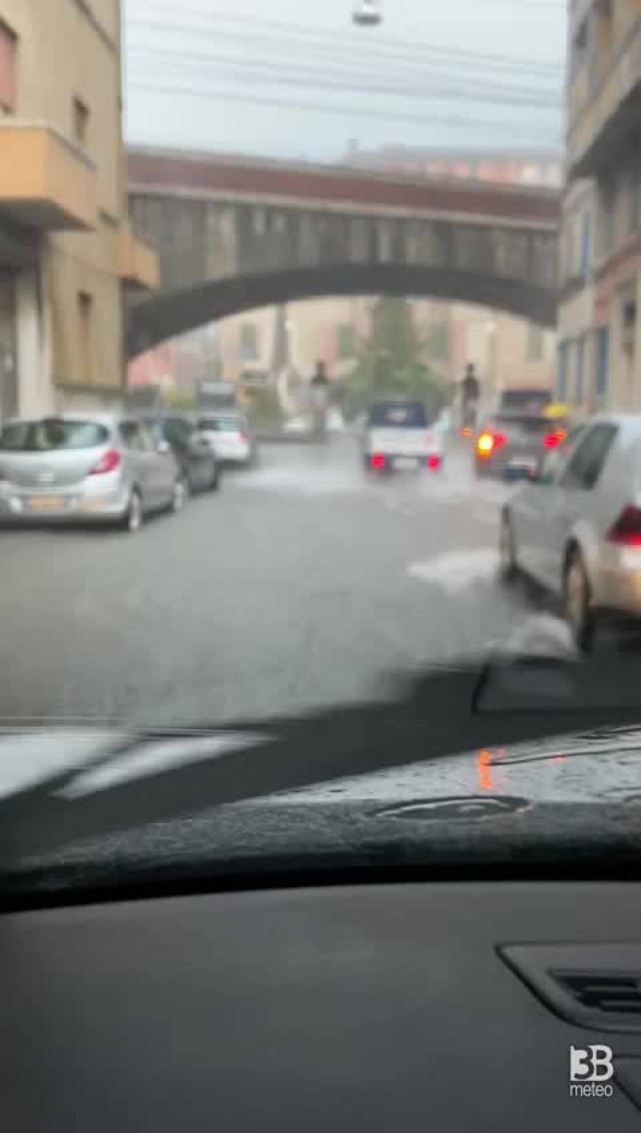 Cronaca meteo video: forte temporale a Genova