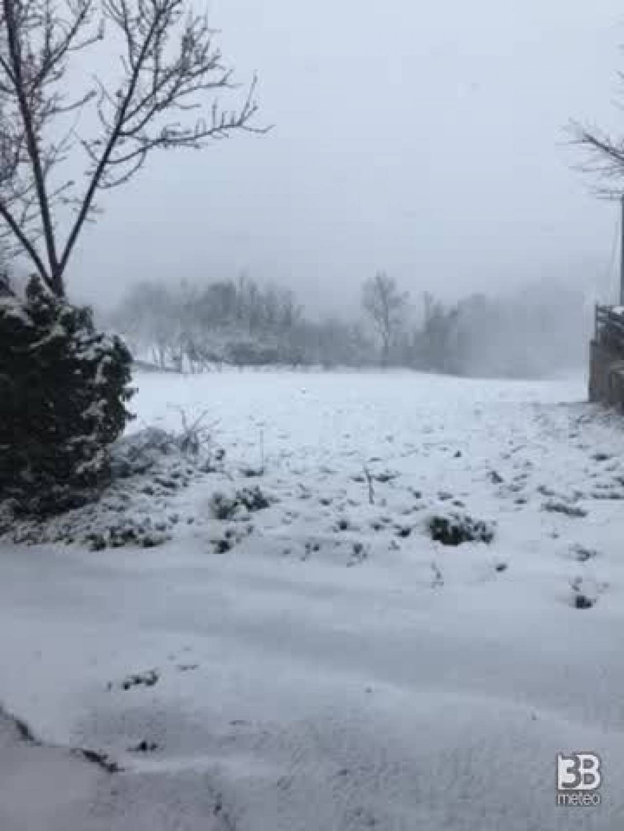 Meteo cronaca neve - Campania, colle Sannita, Benevento. Video