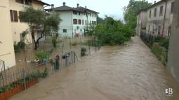Il fiume Sillaro esonda a Borghetto Lodigiano: 