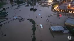 A Bellinzago Lombardo &egrave; emergenza. Vasta inondazione, video dal drone: 