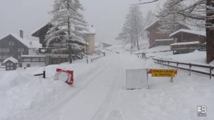 Cronaca meteo diretta - Piemonte. Neve in Val Formazza, chiusa la strada statale 659 per Riale - Video