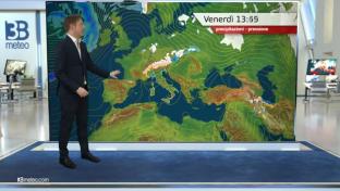 Nubi in aumento da Ovest, più compatte al Nord; piogge tra Liguria ed Veneto...