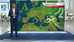Sole al Centronord Italia, nuvolosità variabile sul basso versante tirrenico...