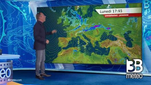 Previsioni meteo video di lunedì 15 aprile sull'Italia